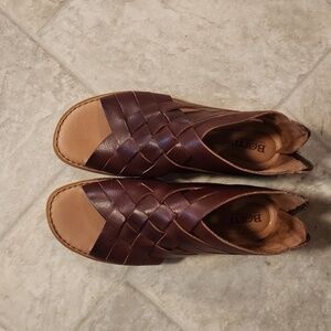 Born Sandals Size 10 Brown
